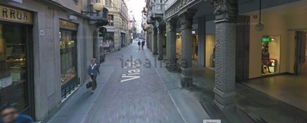 negozio in affitto a Biella in zona Centro Città