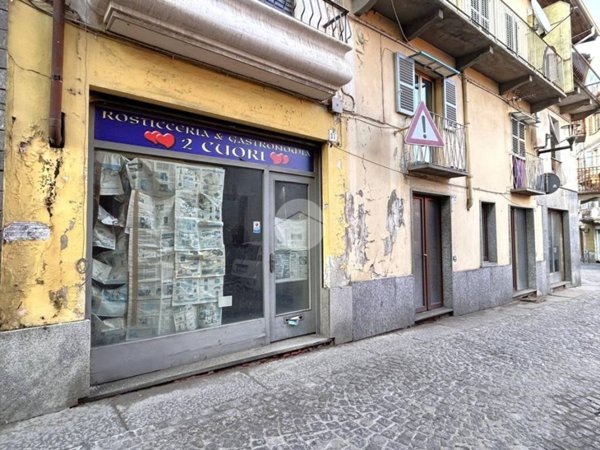 negozio in affitto a Biella in zona Chiavazza