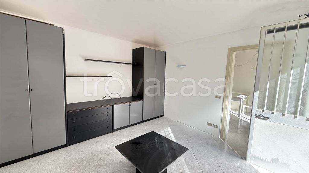 appartamento in affitto a Biella in zona Centro Città