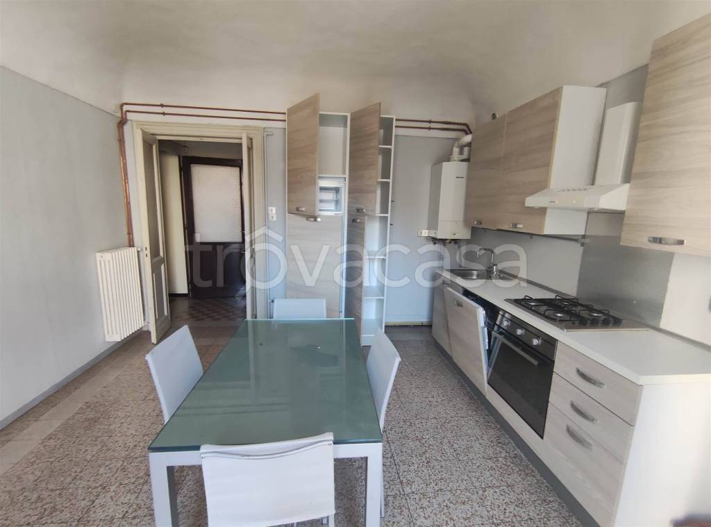appartamento in affitto a Biella in zona Centro Città
