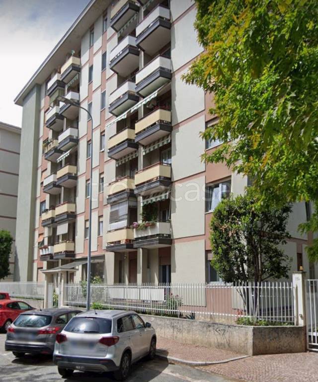 appartamento in affitto a Biella
