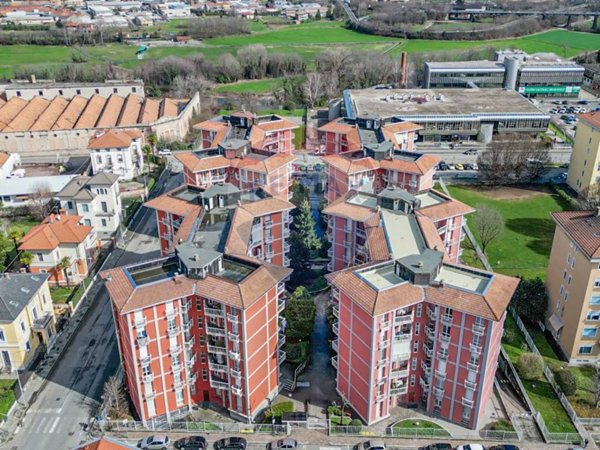 appartamento in affitto a Biella in zona Centro Città