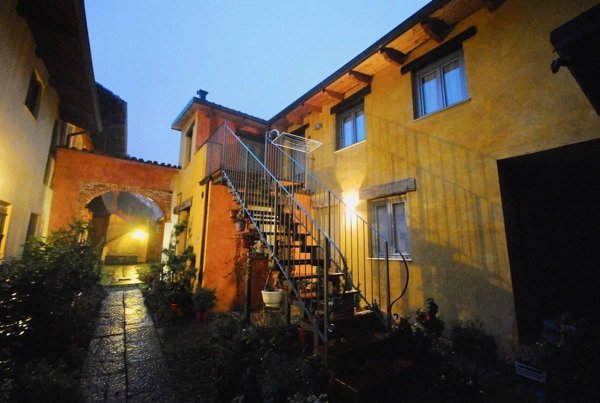 appartamento in affitto a Biella in zona Centro Città