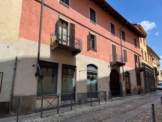 appartamento in affitto a Biella in zona Centro Città