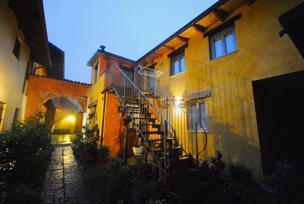 appartamento in affitto a Biella in zona Centro Città