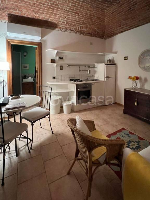 appartamento in affitto a Biella in zona Centro Città