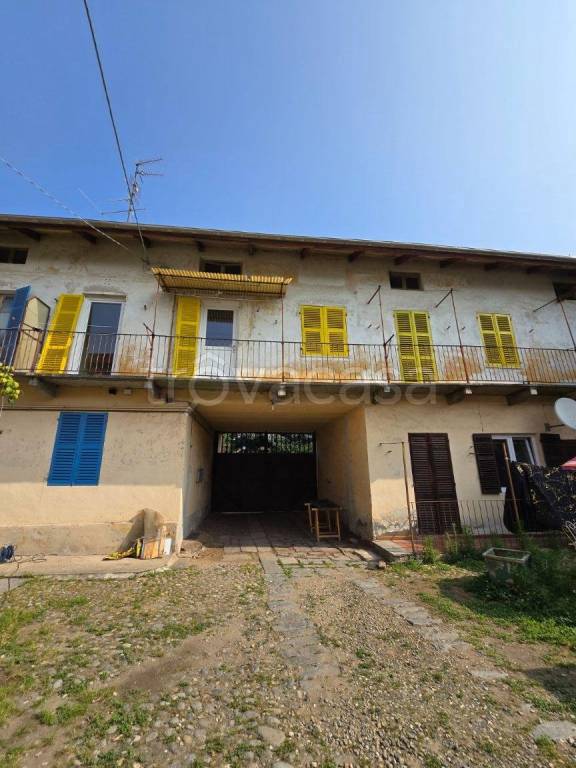 appartamento in affitto a Biella