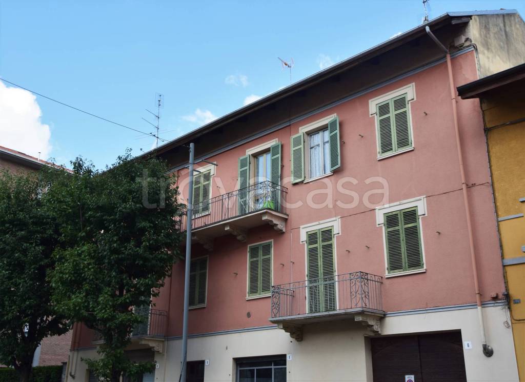 appartamento in affitto a Biella in zona Centro Città