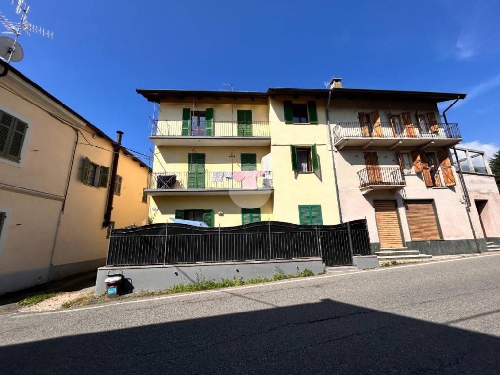 appartamento in affitto a Biella in zona Cossila