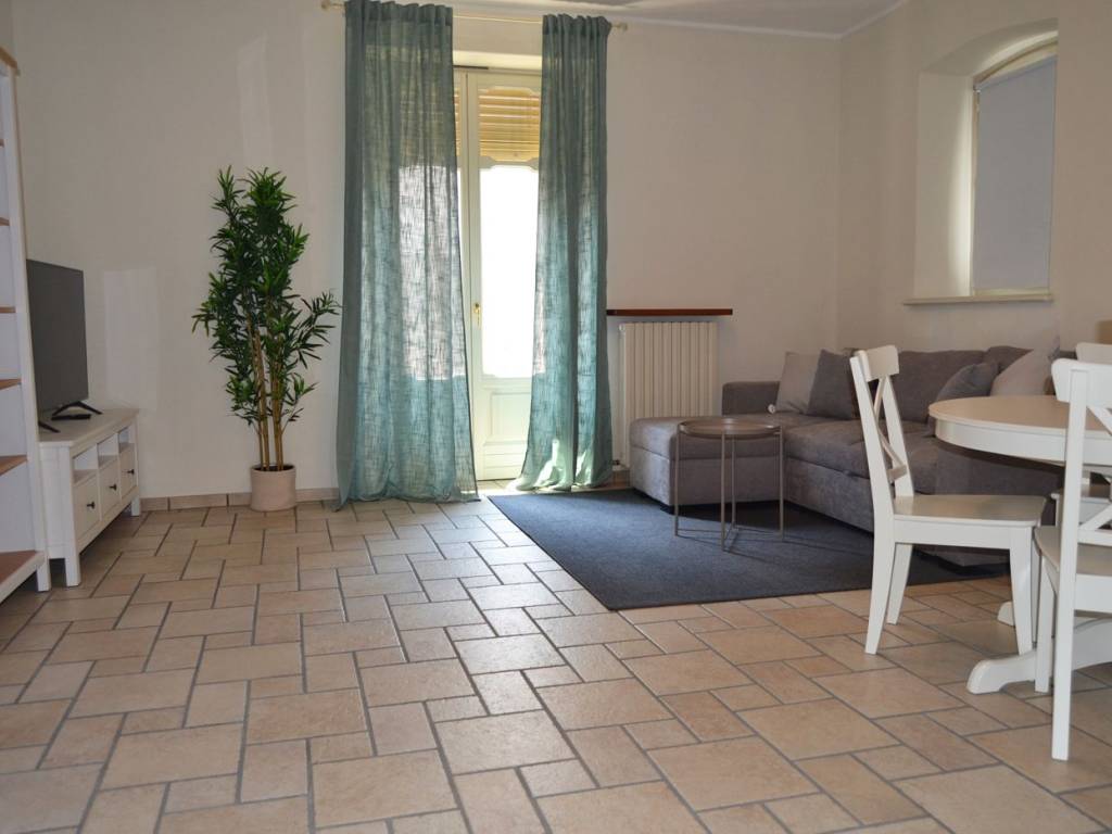 appartamento in affitto a Biella in zona Centro Città