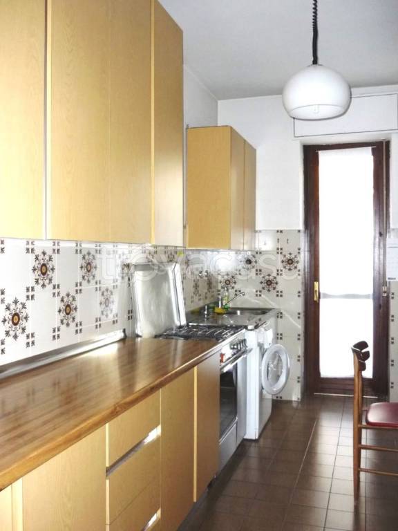 appartamento in affitto a Biella