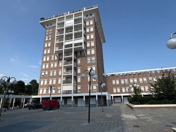 appartamento in affitto a Biella in zona Centro Città