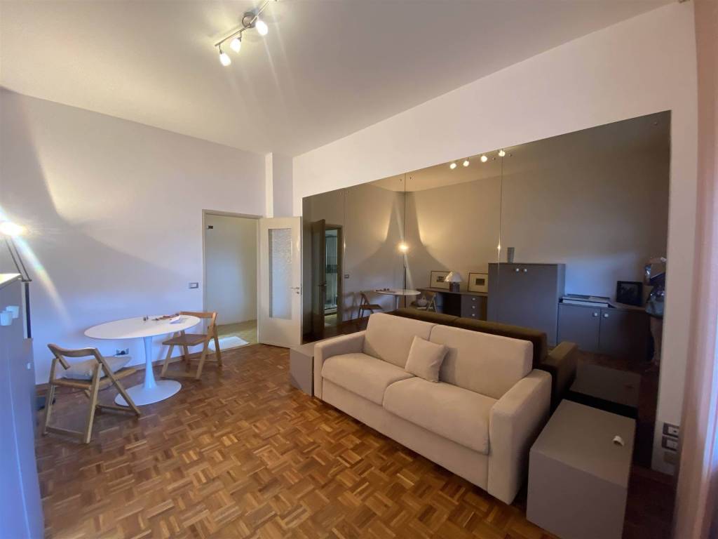 appartamento in affitto a Biella in zona Centro Città