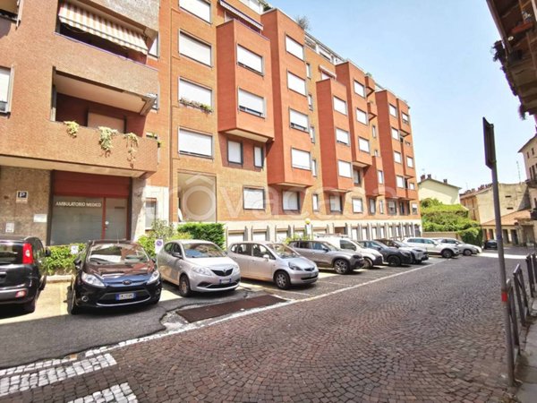 appartamento in affitto a Biella in zona Centro Città