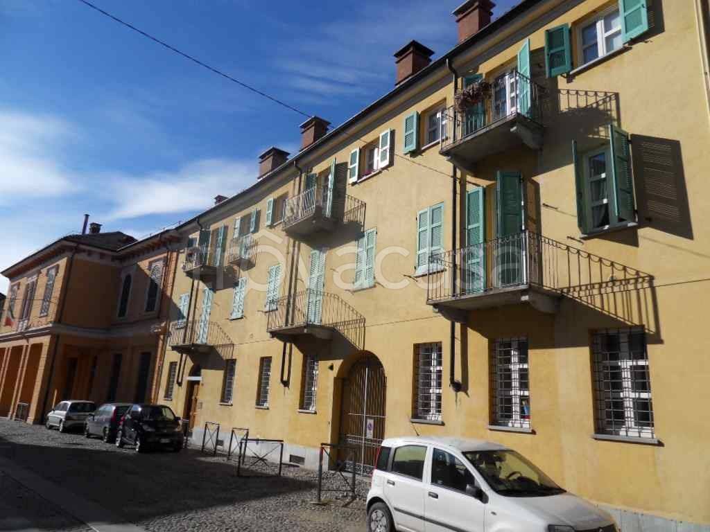appartamento in affitto a Biella in zona Piazzo
