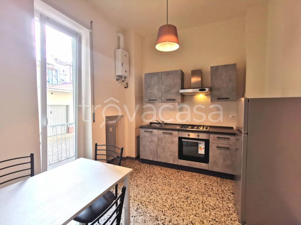 appartamento in affitto a Biella in zona Centro Città