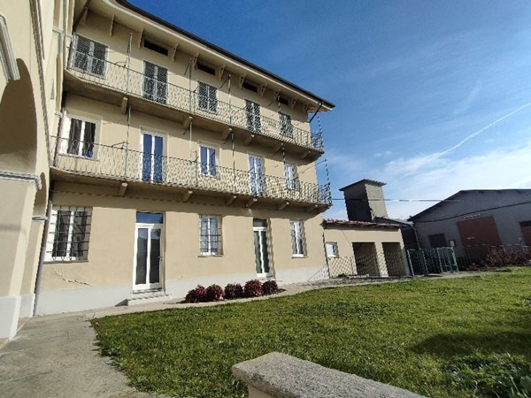 appartamento in affitto a Biella
