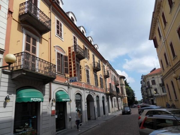 appartamento in affitto a Biella in zona Centro Città