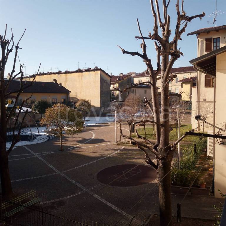 appartamento in affitto a Biella in zona Centro Città