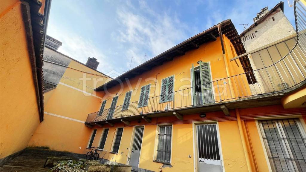 appartamento in affitto a Biella in zona Centro Città