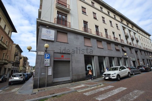 locale commerciale in affitto a Biella in zona Centro Città