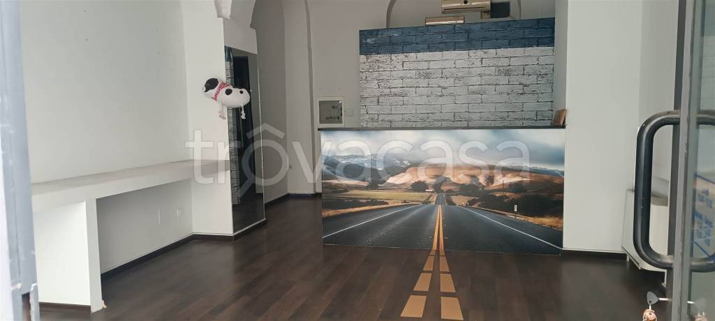 negozio in affitto a Biella in zona Centro Città