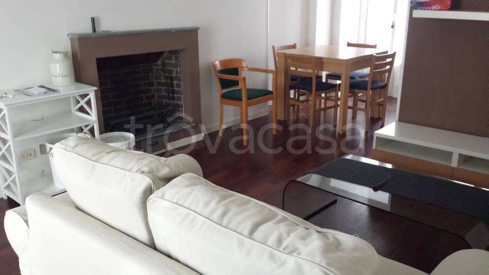 appartamento in affitto a Biella in zona Centro Città