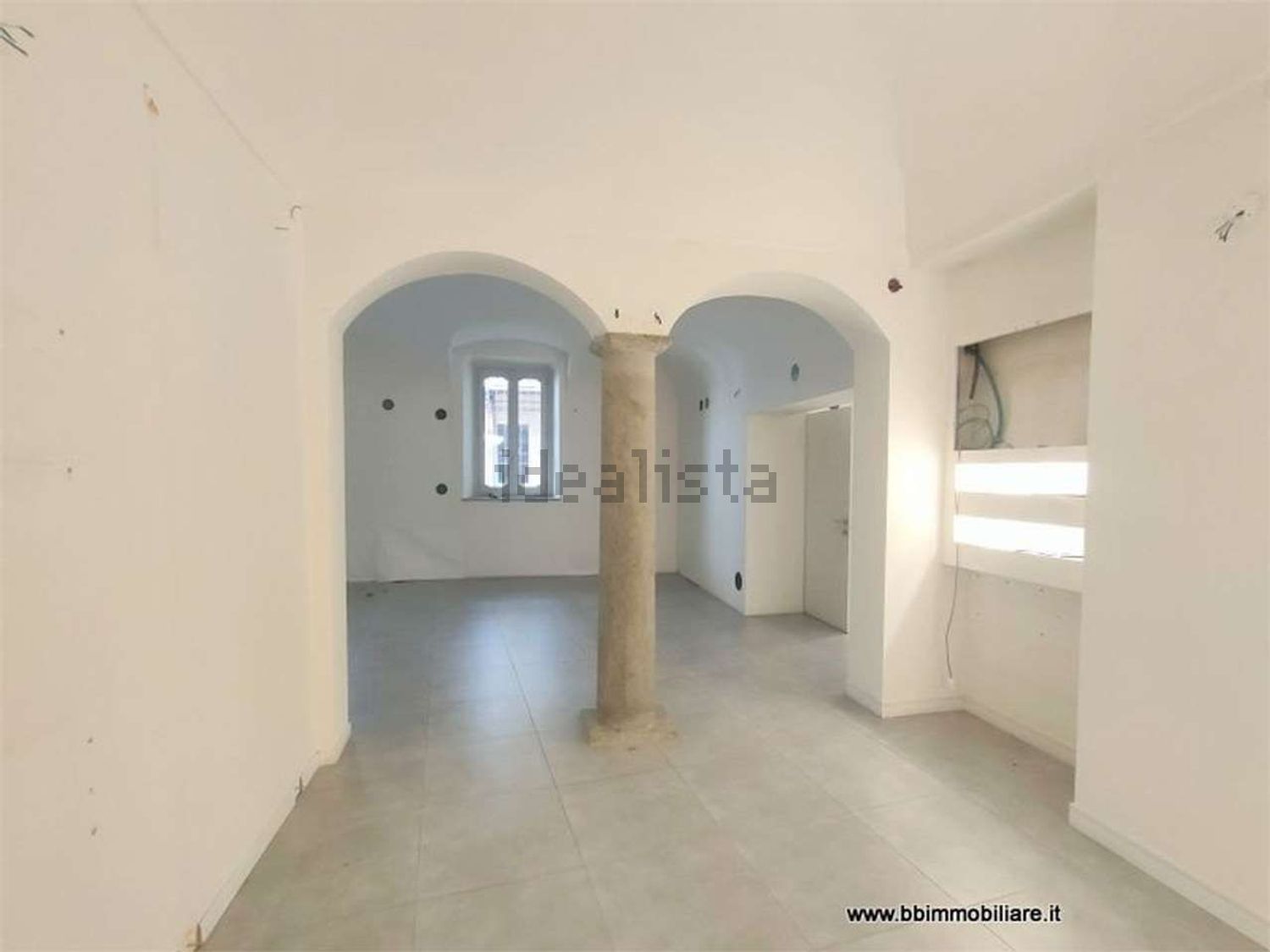 negozio in affitto a Biella in zona Centro Città