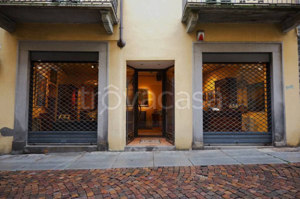 negozio in affitto a Biella in zona Centro Città