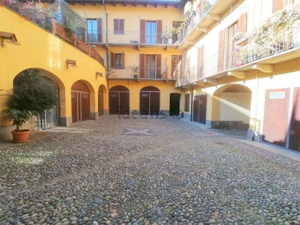 appartamento in affitto a Biella in zona Centro Città