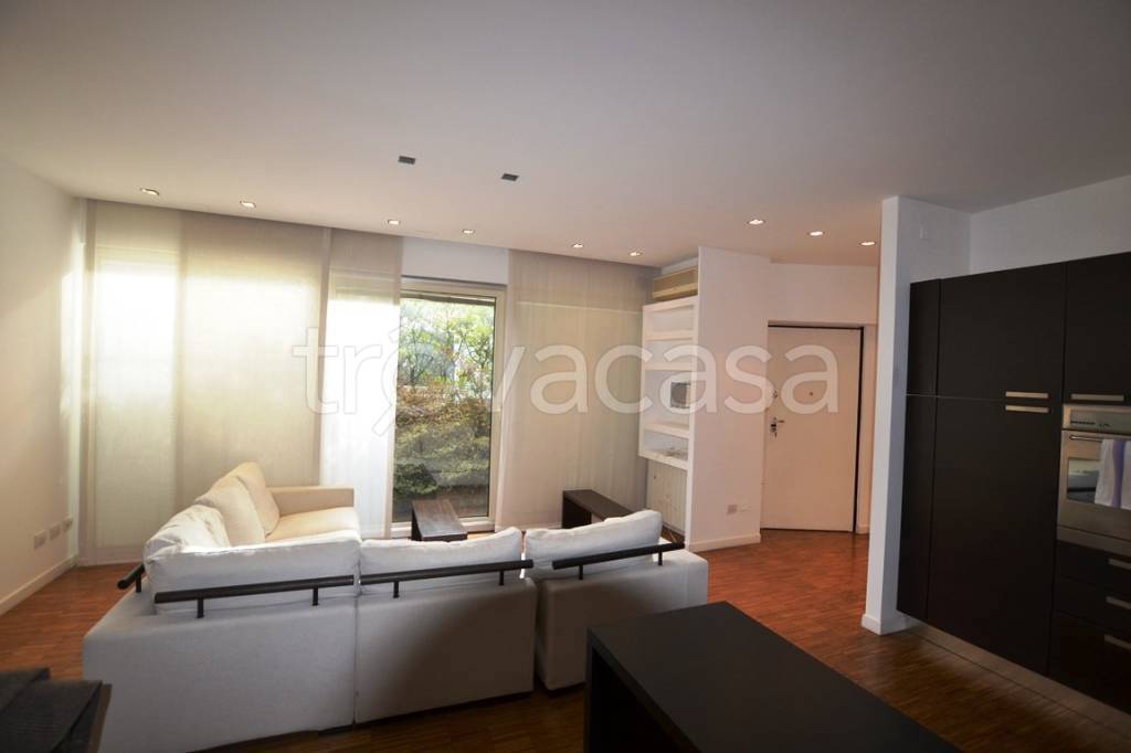 appartamento in affitto a Biella in zona Via Torino