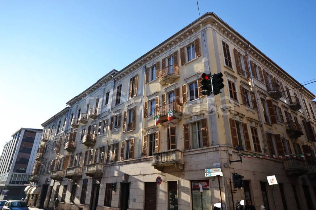 appartamento in affitto a Biella in zona Via della Repubblica