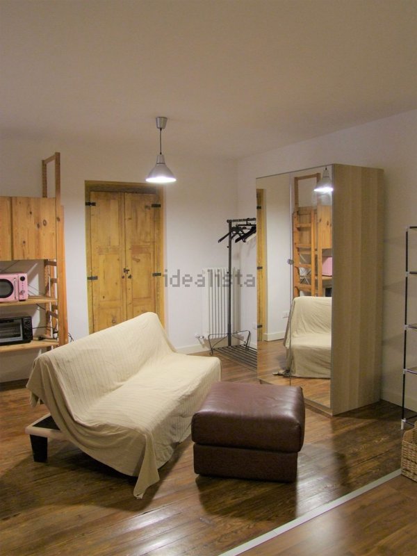 appartamento in affitto a Biella in zona Piazzo