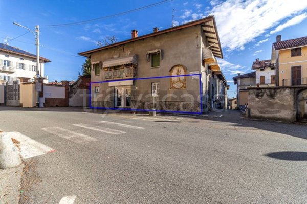 negozio in affitto a Biella in zona Barazzetto