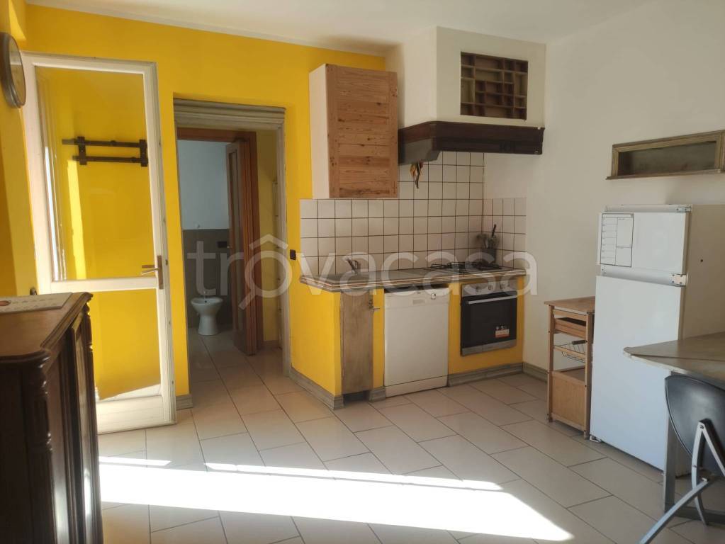 appartamento in affitto a Biella in zona Vandorno