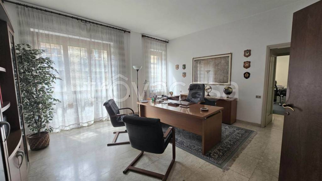appartamento in affitto a Biella in zona Centro Città