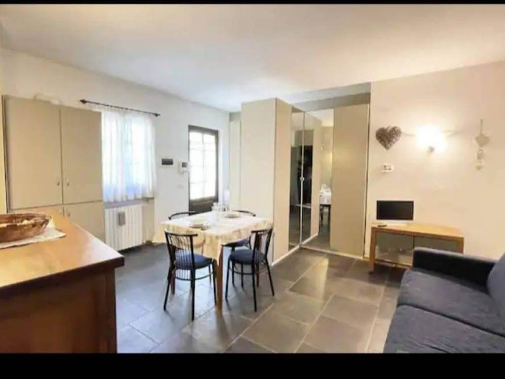 appartamento in affitto a Biella in zona Centro Città