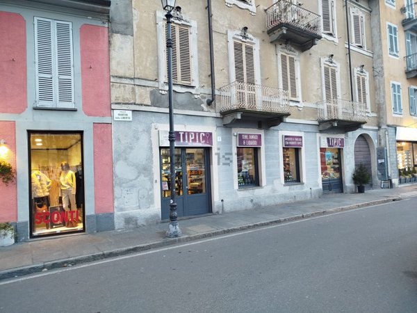 locale commerciale in affitto a Biella in zona Centro Città