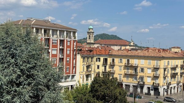 appartamento in affitto a Biella
