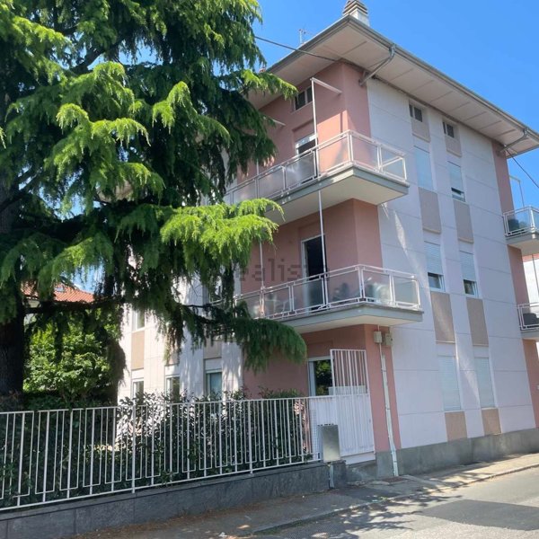 appartamento in affitto a Biella