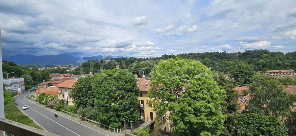 appartamento in affitto a Biella in zona Centro Città