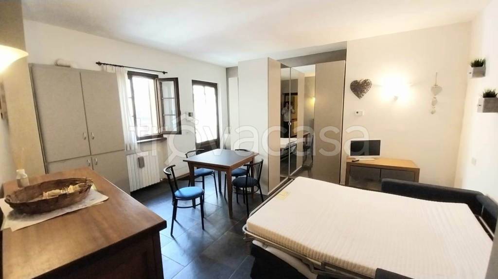 appartamento in affitto a Biella in zona Centro Città