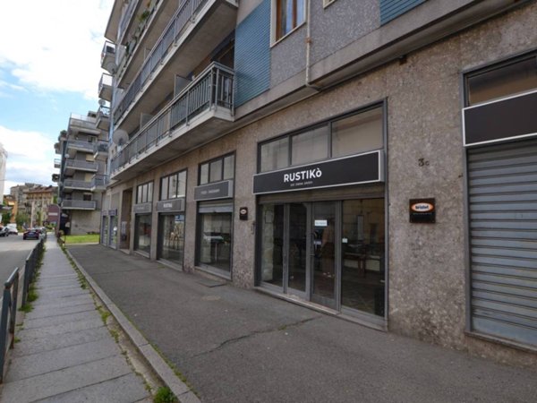 negozio in affitto a Biella in zona Centro Città
