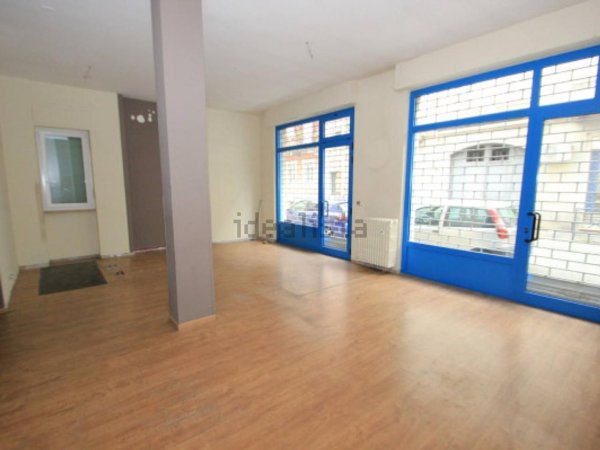 negozio in affitto a Biella