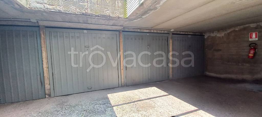 box auto in affitto a Biella