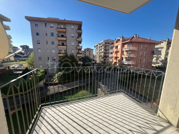 appartamento in affitto a Biella in zona Centro Città