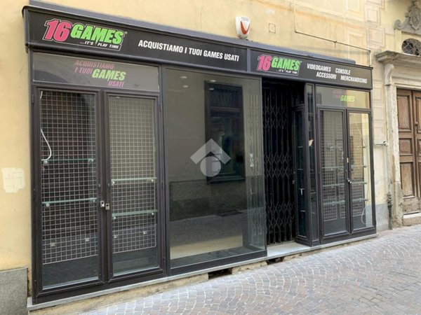 negozio in affitto ad Acqui Terme