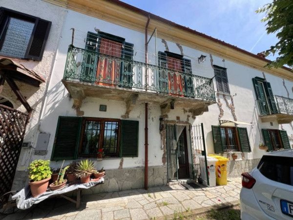 appartamento in affitto ad Acqui Terme in zona Moirano