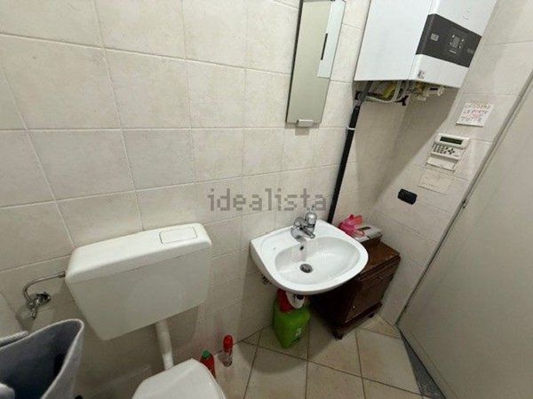 locale commerciale in affitto ad Acqui Terme