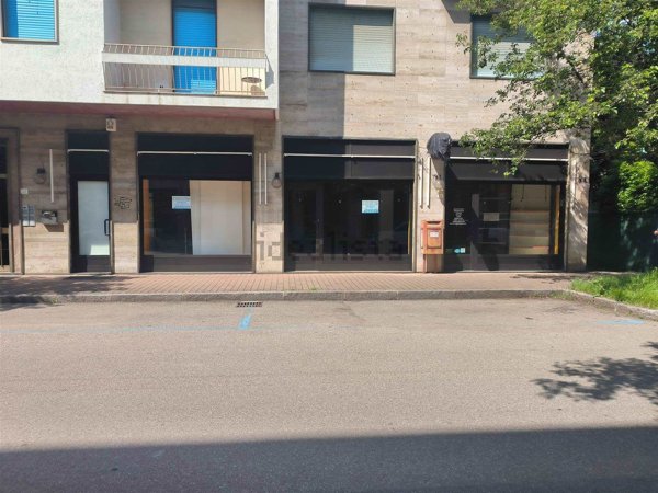 negozio in affitto a Cossato